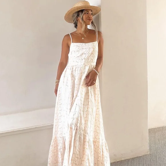 NWT Embroidered Maxi Dress - Picture 3 of 5